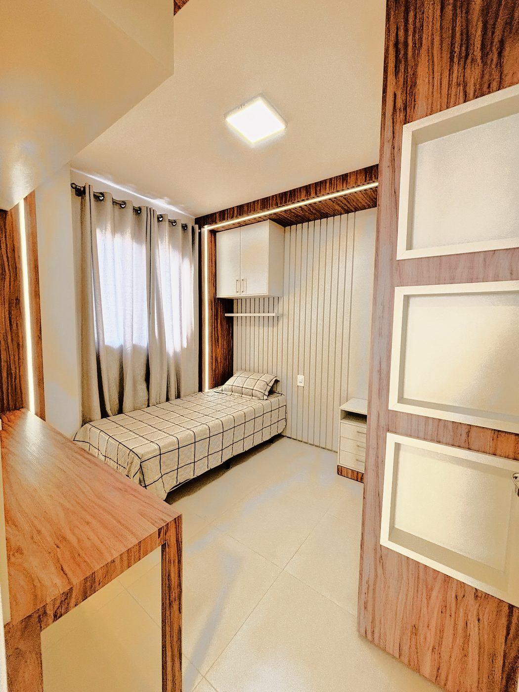 Residencial Sette — Quarto com marcenaria em madeira